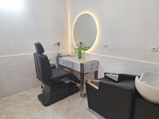 عکس سالن زیبایی تارا