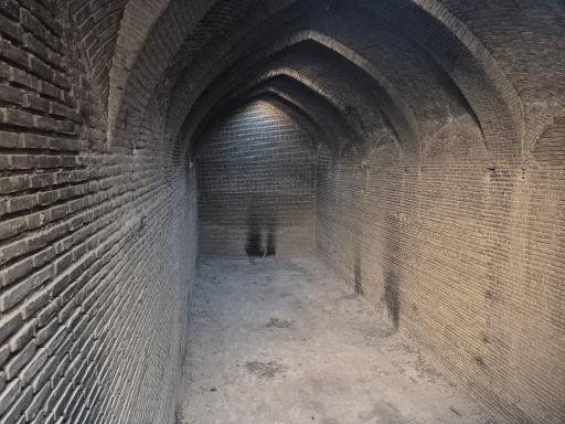 عکس یخچال قدیمی جعفرآباد جنگل