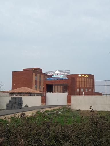 عکس دبیرستان مهرماندگار