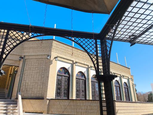 عکس کافه نیلوفرانه