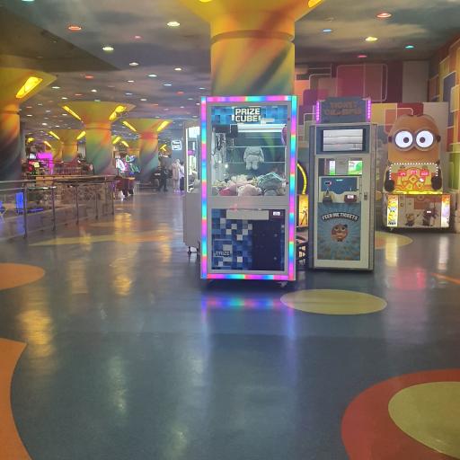 عکس برج آناهید