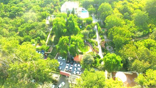 عکس باغ عمارت عروس شکاری