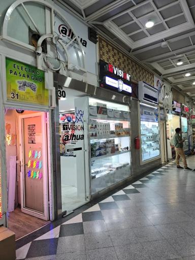 عکس فروشگاه دوربین مداربسته پویا