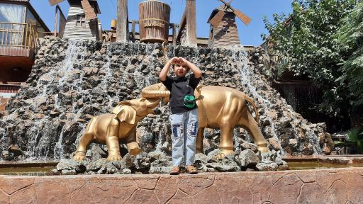 عکس رستوران شب نشین