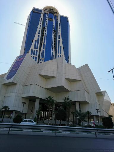عکس برج آناهید