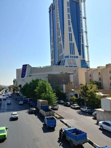 عکس برج آناهید