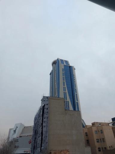 عکس برج آناهید