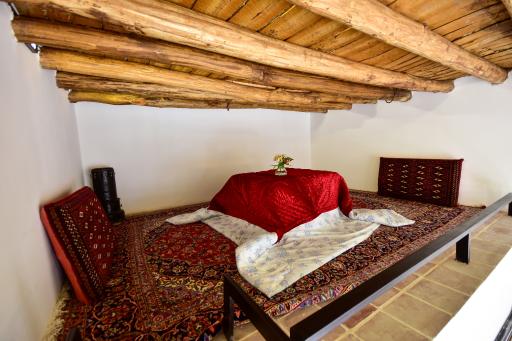 اقامتگاه سنتی هزار و یک شب چهارباغ