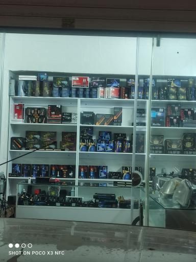 عکس هدلایت مارکت سامان 