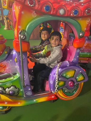 عکس شهربازی گاندو