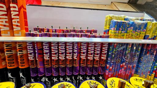 عکس ظروف یکبار مصرف و تم تولد تمشاد