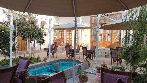 عکس اقامتگاه سنتی هزار و یک شب چهارباغ