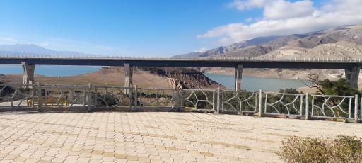 عکس مزار شهید گمنام منجیل