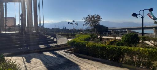 عکس مزار شهید گمنام منجیل