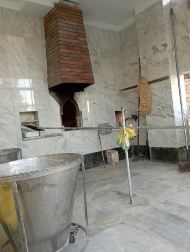 عکس نانوایی سنگک سنتی و تافتون ماشینی