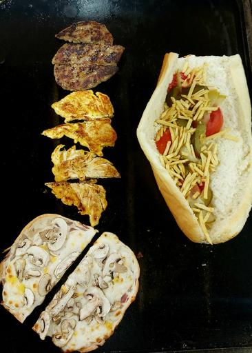 عکس فلافل سلف سرویس مامان جون