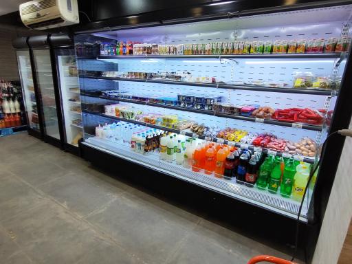 عکس فروشگاه بزرگ آفتابگردون 