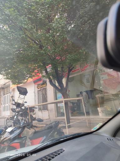 عکس نانوایی سنگک خانواده (عزیزی)