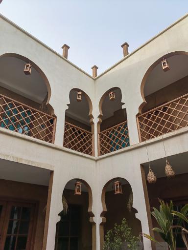 اقامتگاه بومگردی دال
