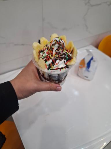 عکس بستنی سنتی علی 