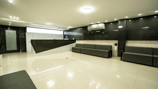 عکس کلینیک تخصصی پوست سلامت ایده آل