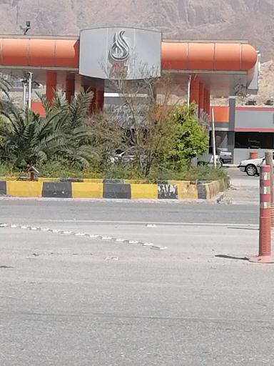 عکس پمپ بنزین پتراز داراب