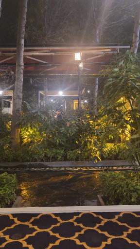 عکس رستوران باغ وزرا