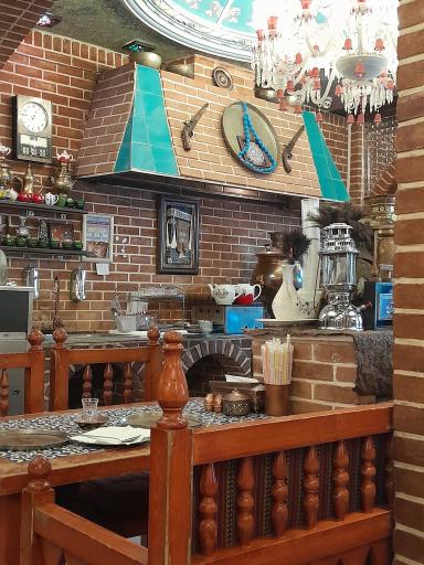 عکس سفره خانه جلفا