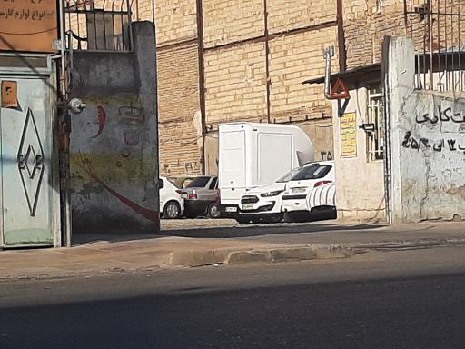 عکس پارکینگ سینا