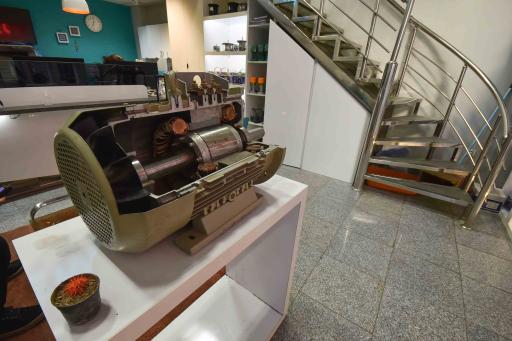 عکس فروشگاه صنعت چرخش کاسپین