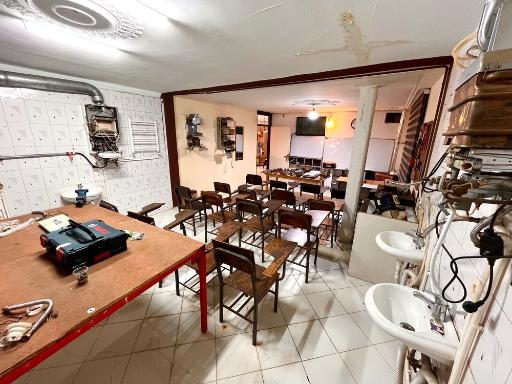 عکس آموزشگاه فنی و حرفه ای پوریا