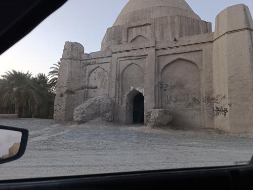 عکس قلعه شیشه ریز