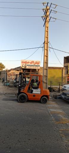 عکس تعمیرات، خرید و فروش، اجاره، قطعات یدکی لیفتراک صنعت