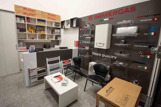 عکس فروشگاه دمایش