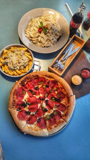 عکس کافه میامی پلاس