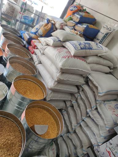 عکس فروشگاه مواد غذایی