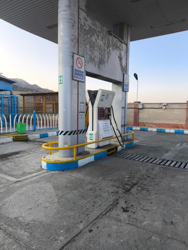 عکس جایگاه گاز CNG