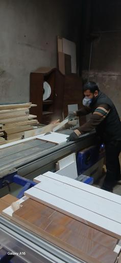 عکس خدمات برش پی وی سی آریا