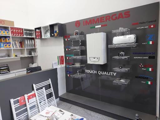 عکس فروشگاه دمایش