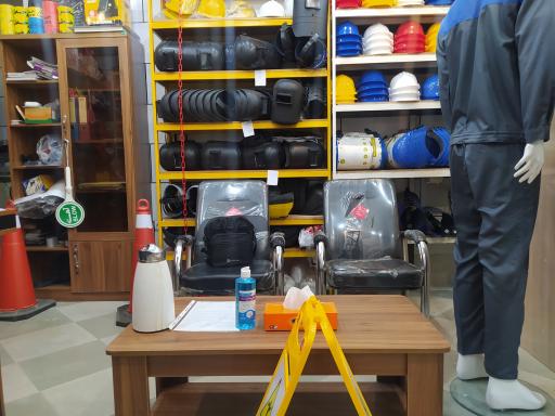 عکس کالای صنعتی ایمن