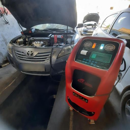 عکس تعمیرگاه تهمتن