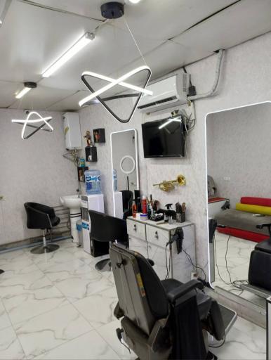 آرایشگاه مردانه پوریا