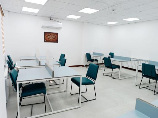 عکس کتابخانه شادروان کیمیا غلامی 