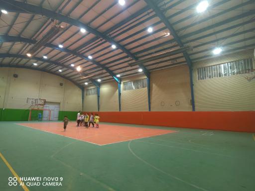 عکس سالن ورزشی خانم دکتر زهره فیض