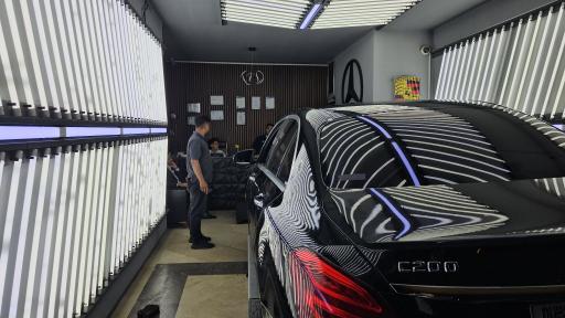 عکس کارشناسی فنی و تشخیص رنگ خودرو عبادی