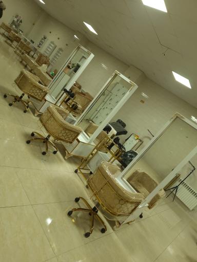 عکس سالن زیبایی سانای سجادی فر 