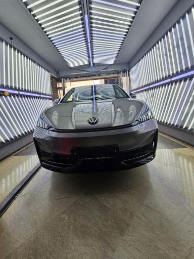 عکس کارشناسی فنی و تشخیص رنگ خودرو عبادی