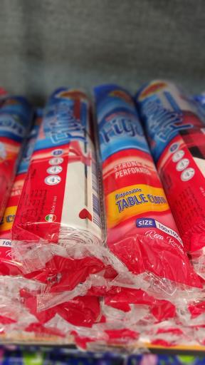 عکس پلاستیک و ظروف یکبارمصرف ارس پلاست