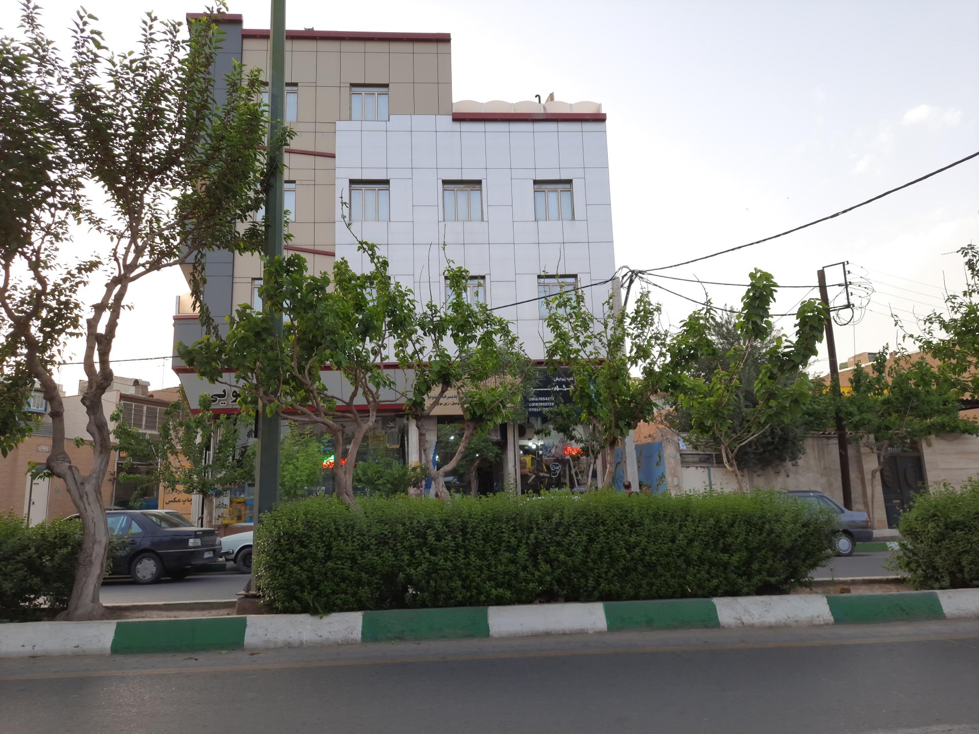 عکس ترک اعتیاد دکتر مقدسیان 