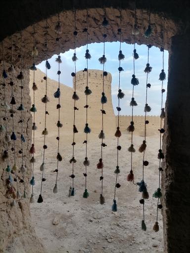 عکس قلعه مهرپادین